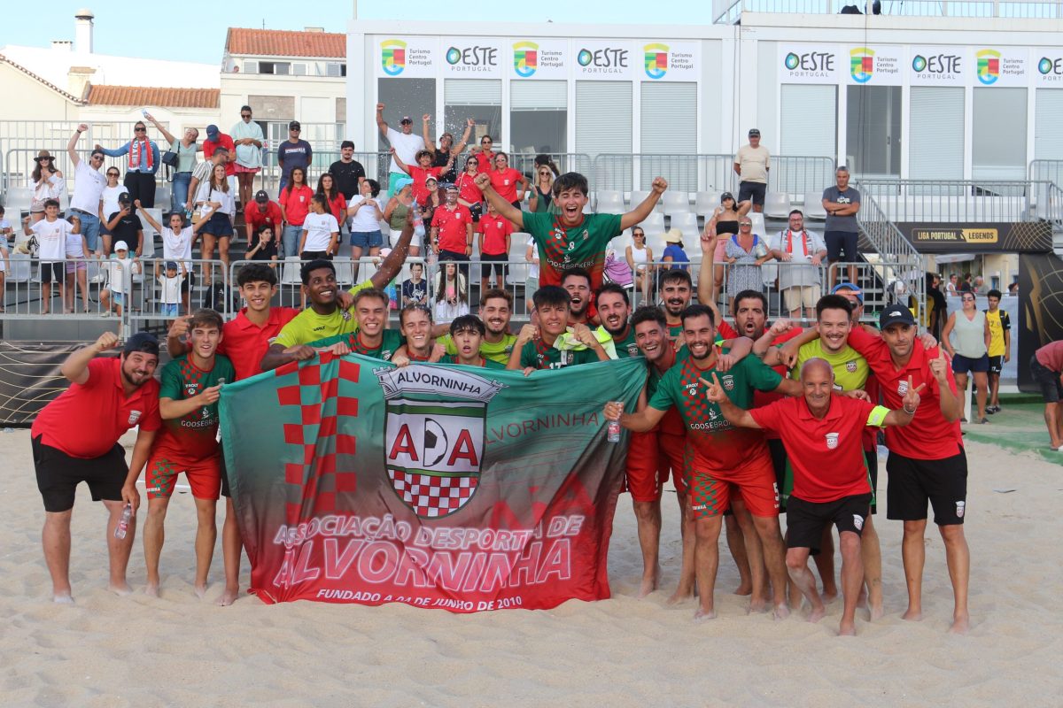 AD Alvorninha é campeão distrital de futebol de praia