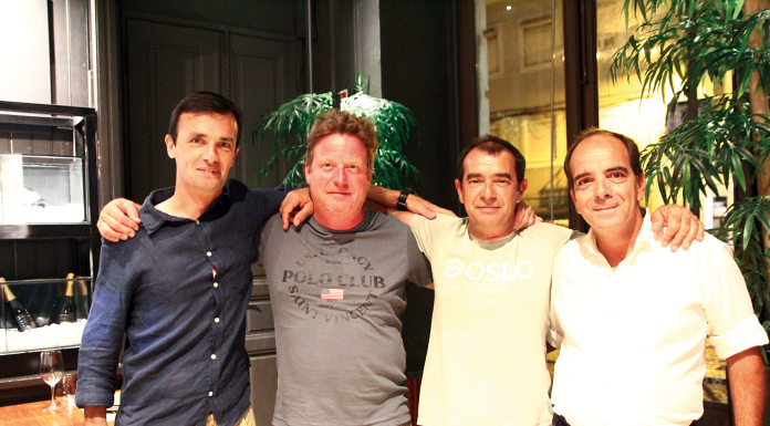 Tricampeão mundial de F1H2O visitou as Caldas