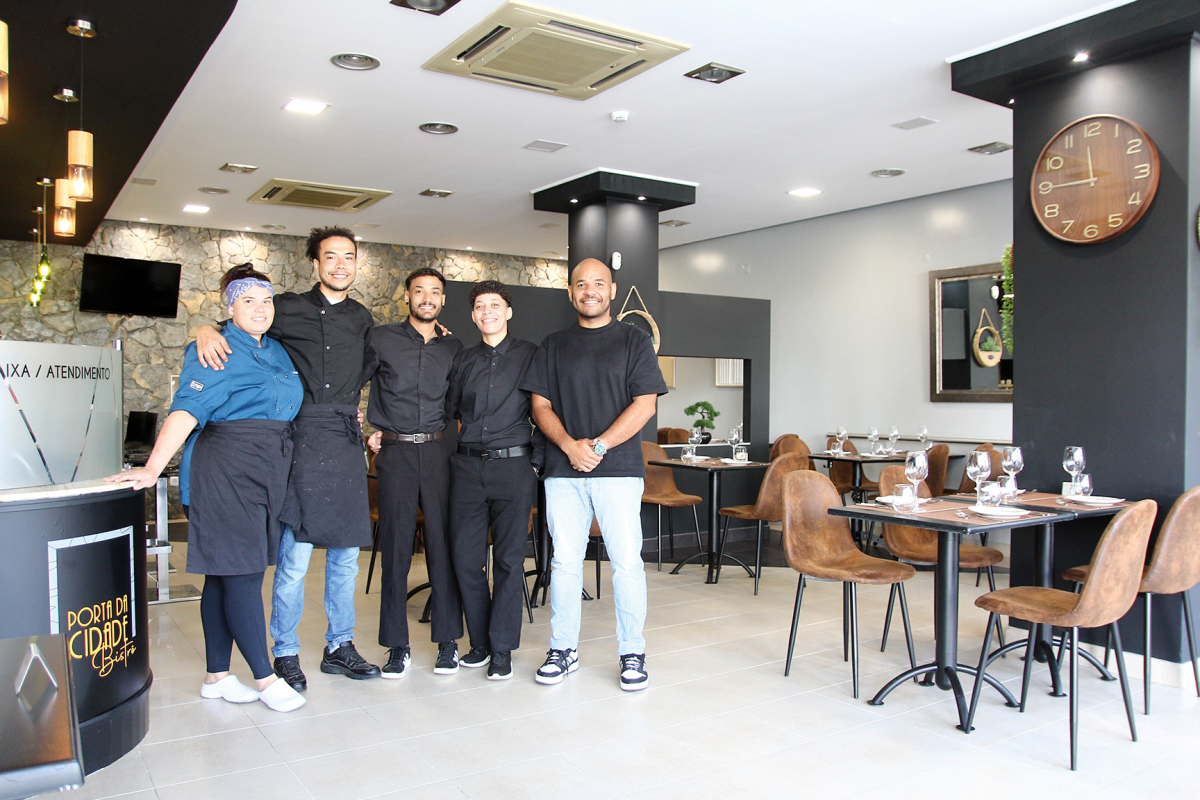 Porta da Cidade Bistrô combina Portugal e Brasil
