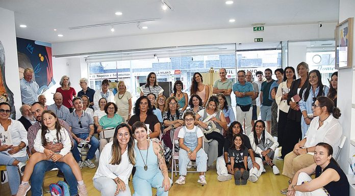 Caldense lançou livro sobre as suas viagens pelo mundo