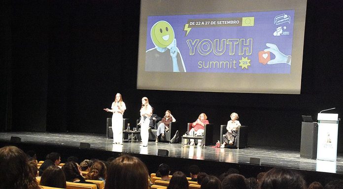 Hoje caminha-se pela paz nas ruas da cidade das Caldas