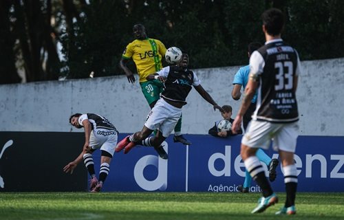 Liga 3: Caldas empata (1-1) com o Mafra mas mantém liderança