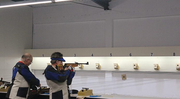 Clube de Tiro do Oeste abriu há um ano e tem mais de 70 sócios