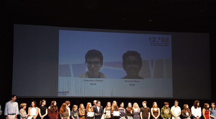 Agrupamento Bordalo Pinheiro distinguiu os melhores alunos