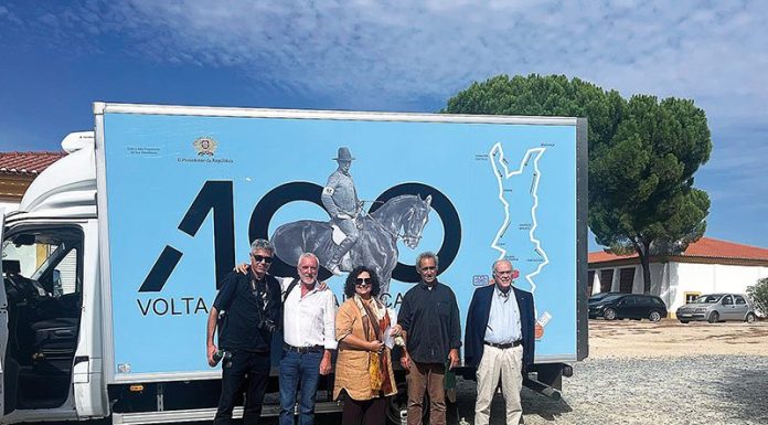 A carrinha da Volta continua a percorrer as estradas de Portugal