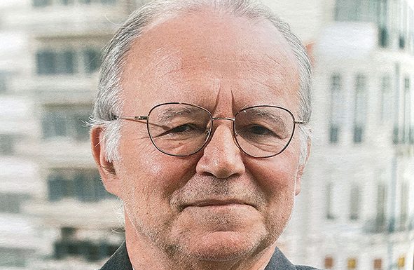 Alberto Costa reuniu em livro crónicas publicadas na Gazeta e no Região de Cister