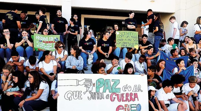 Youth Summit semeou a paz entre histórias marcadas pela guerra