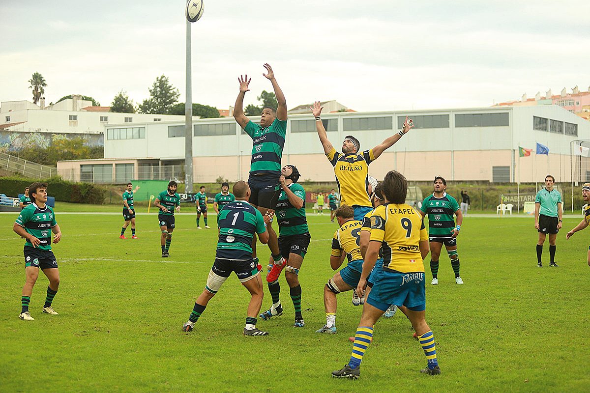 RC Lousã impõe primeira derrota ao Caldas RC
