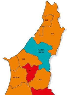 Oeste fica pintado a laranja, com oito municípios da região liderados pelo PSD