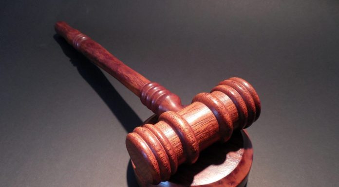 Homem condenado a 21 anos de prisão por matar vizinho idoso em Alcobaça julgamento tribunal