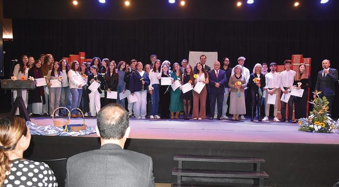 Agrupamento de Óbidos distinguiu 40 alunos no Dia do Diploma