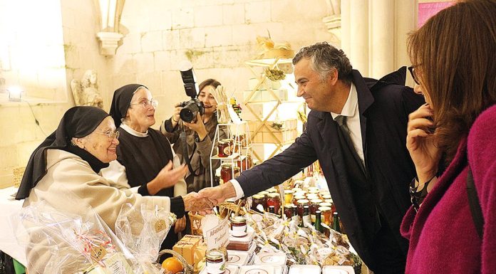 Chuva afastou público da mostra de doces e licores