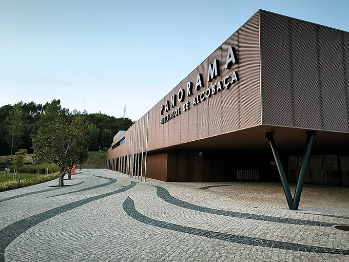 Alcobaça vai transformar-se na capital do humor