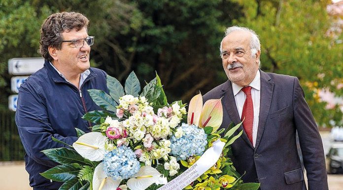 Vítor Marques repudia “incidente institucional” e admite processar Fernando Costa