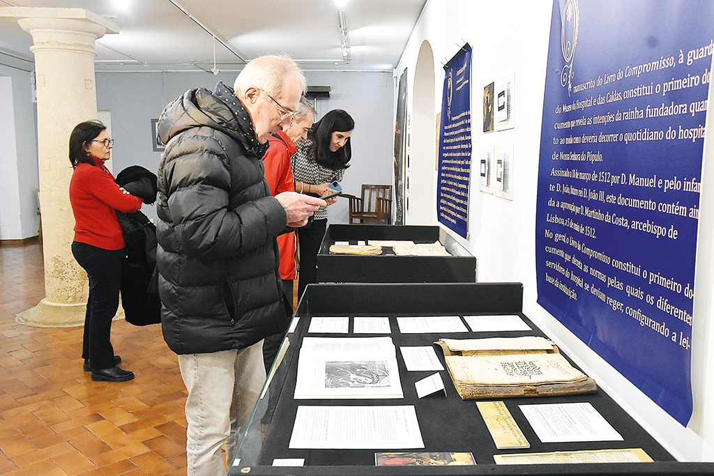 Museu do Hospital expõe arquivo numa homenagem à rainha