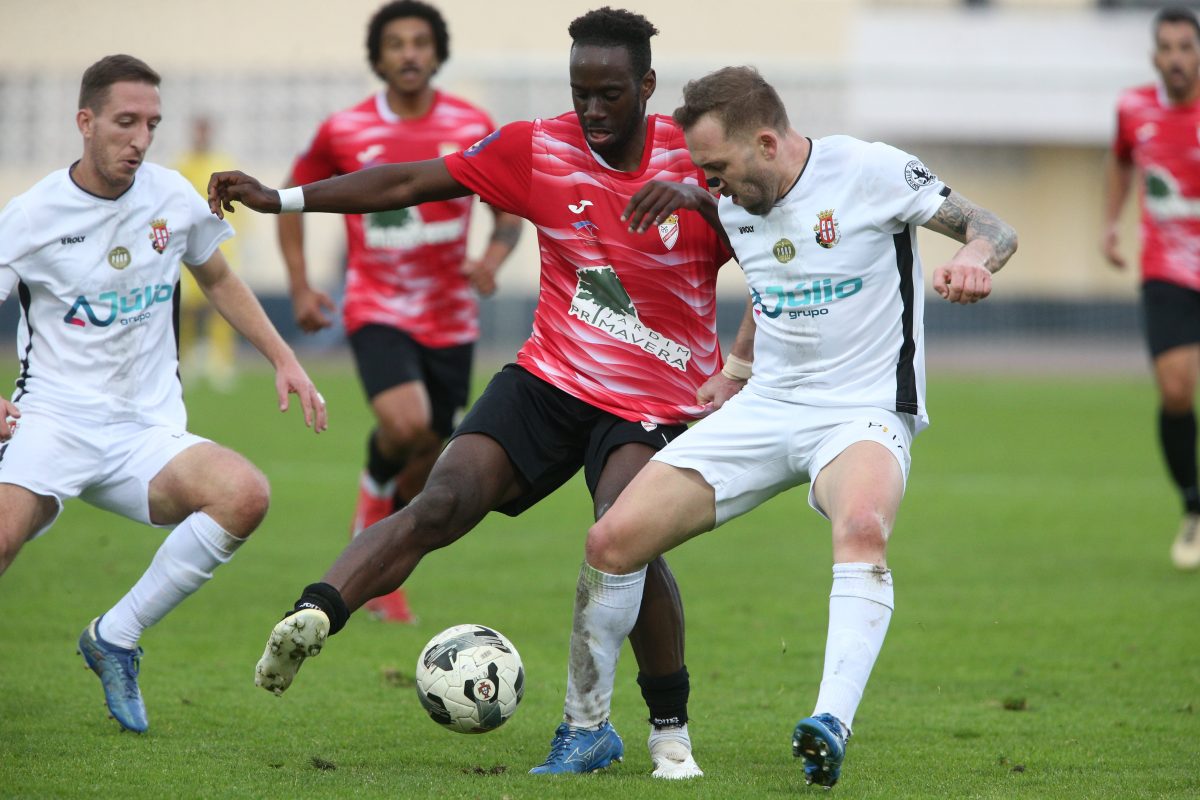 Liga 3: Caldas volta a perder mas aguenta quarto lugar