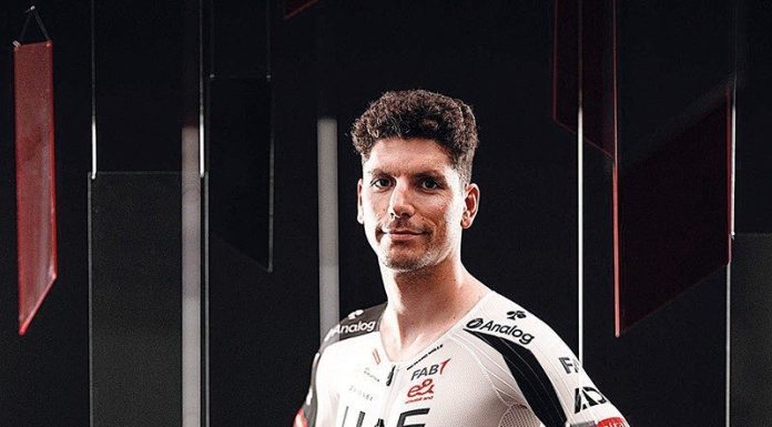 João Almeida: “Mal posso esperar para voltar ao Giro” almeida 2026 kit 1600x2400