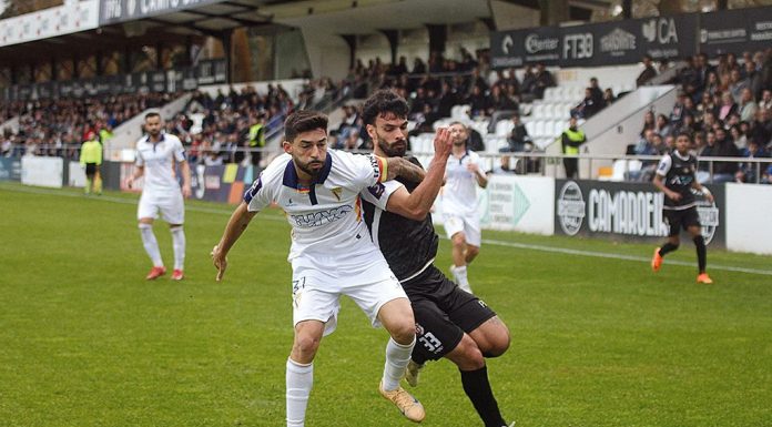 Terceira derrota seguida na liga faz soar os alarmes caldas atletico 6557