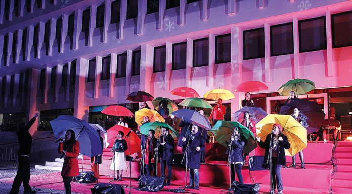 Chuva abençoou início da programação de Natal das Caldas da Rainha img 5716