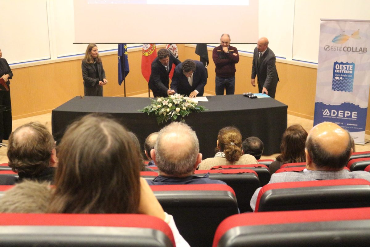 Município assina contrato para aplicação de cais na Foz do Arelho