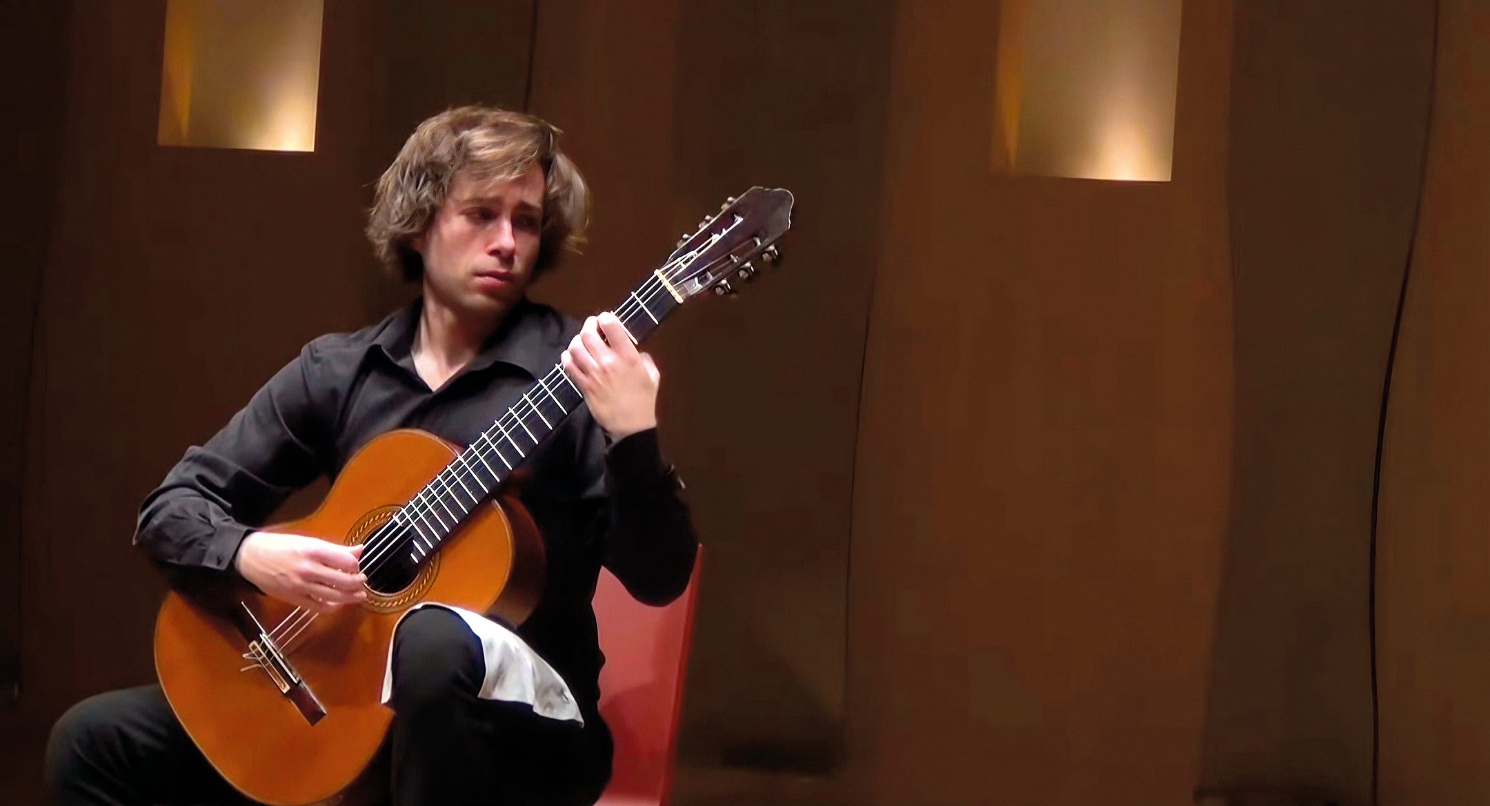 Músico caldense distinguido em Tóquio