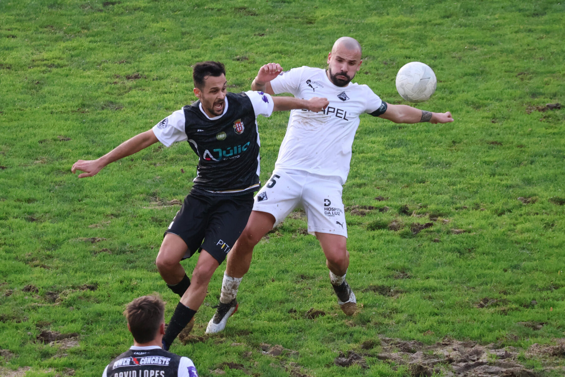 Caldas regressa às vitórias e garante ponto extra para a segunda fase
