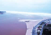 Câmaras fazem intervenção de emergência para relocalizar ligação da Lagoa de Óbidos ao mar