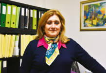 “As mulheres vêem a política de uma maneira diferente, normalmente são mais aguerridas nas suas posições”