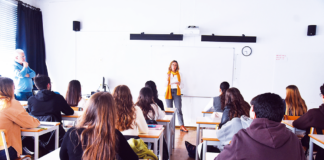 O 16 de Março e a construção da democracia