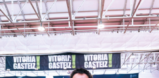 Diogo Daniel está no terceiro lugar do ranking europeu de para badminton