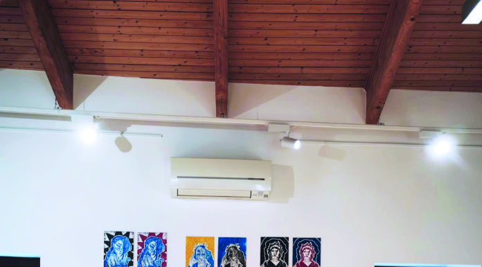 Alunos de ilustração expõem no Posto de Turismo