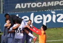 Caldas vira na Amora nos descontos e fica a um ponto da manutenção