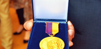 Medalhas de Honra do município para Lalanda Ribeiro e Gazeta