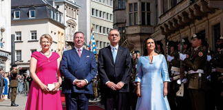 Mulher do Presidente usou vestido criado por designer caldense