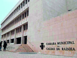 A estrutura caldense fala dos “sucessivos aumentos do número de trabalhadores ao serviço da Câmara”