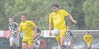 Reviravolta ao cair do pano