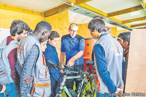 Da Alemanha às Caldas a pedalar com a ajuda de baterias eléctricas