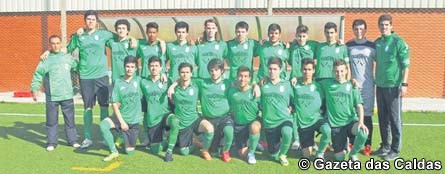 Nadadouro mantém vivas as aspirações no campeonato