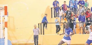 Olho Marinho vence e chega-se ao primeiro