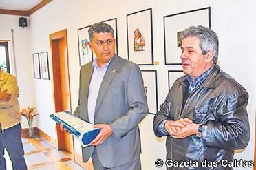 Cartoons de António na Lourinhã