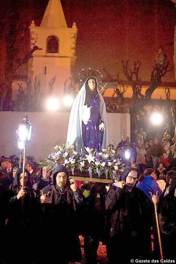 Tradição secular da Semana Santa continua a atrair muitos visitantes a Óbidos