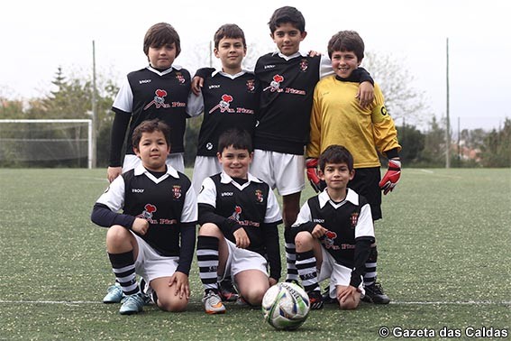 Bom jogo do Caldas garante triunfo folgado