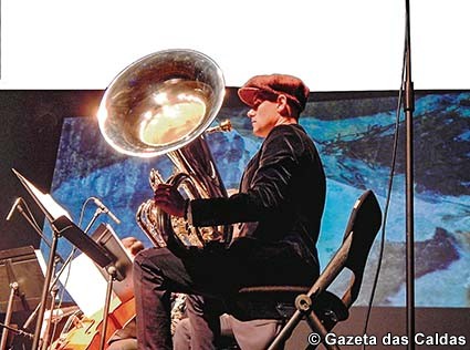 Os sete instrumentos dos Tubax e a música de Jerry Grant Gazeta das Caldas