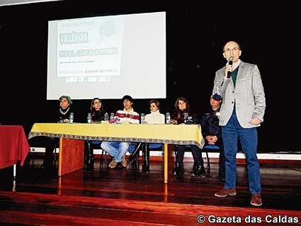 Nos casos de violência doméstica o fundamental é não ficar calado